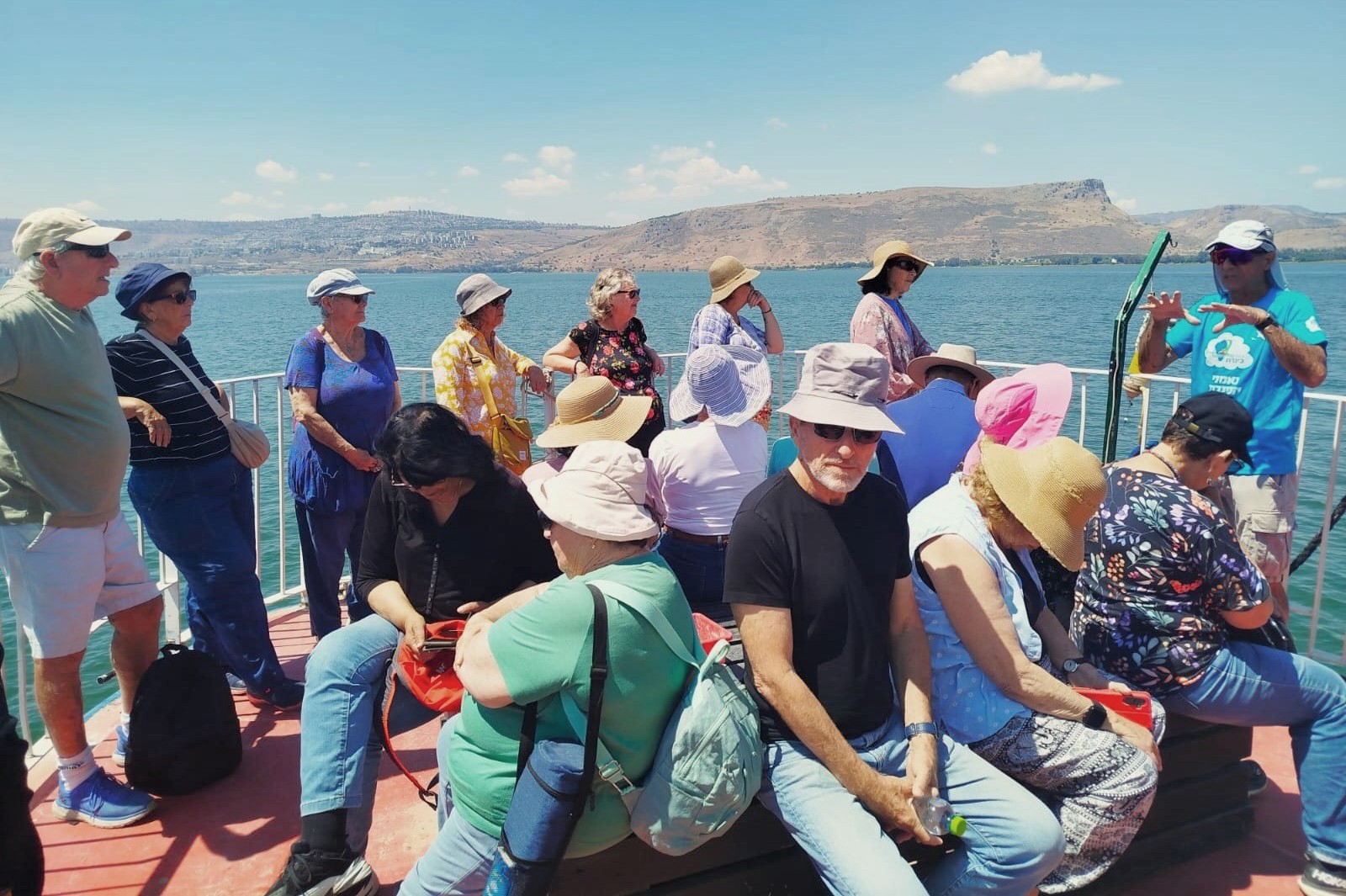 גמלאי עמק הירדן ב'מעבדה השטה' של איגוד ערים כינרת - צילום מועצה אזורית עמק הירדן